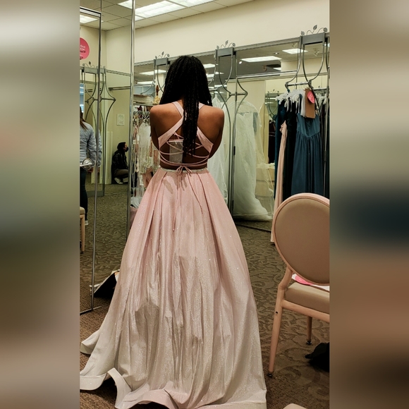 Prom dress grown - Picture 3 of 3